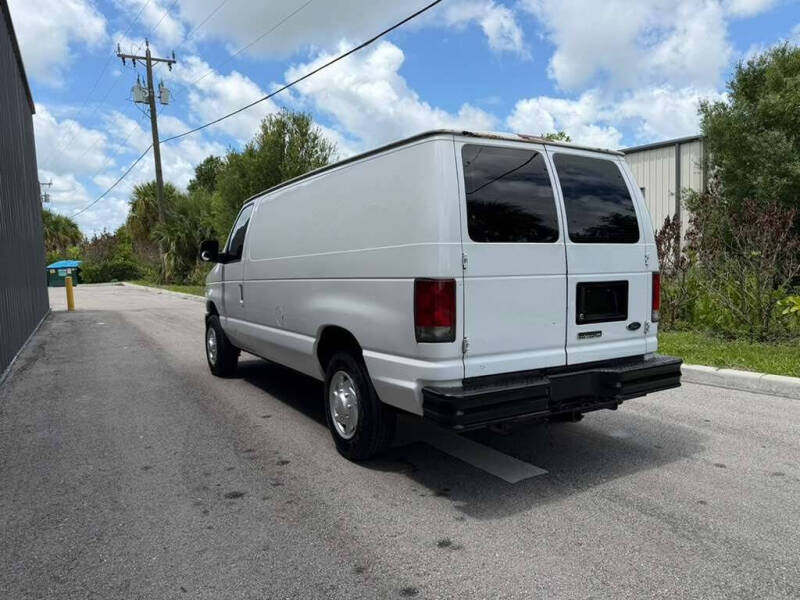2008 Ford E-Series