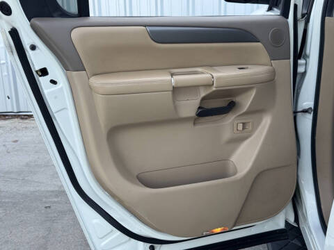 2013 Nissan Armada SV