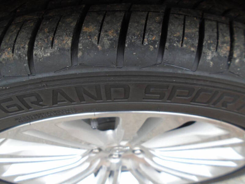 2013 Chrysler 300 C John Varvatos Luxury Edition