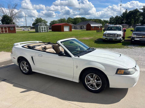 2003 Ford Mustang Deluxe