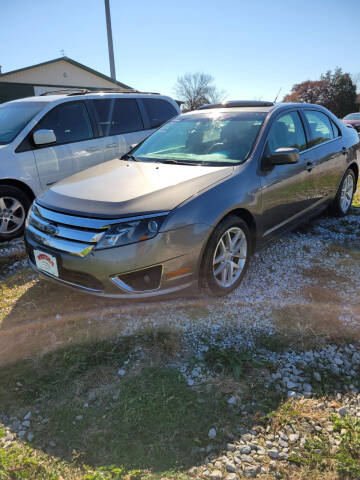 2010 Ford Fusion for sale at WESTSIDE GARAGE LLC in Keokuk IA