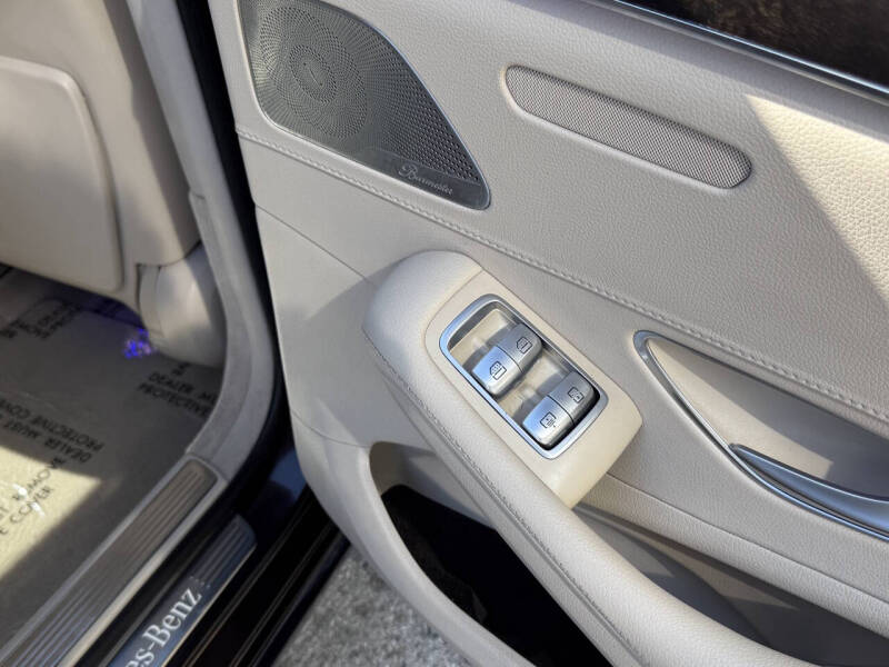 2015 Mercedes-Benz S-Class S 550