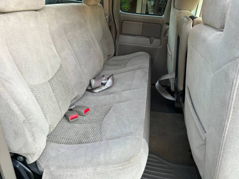 2005 Chevrolet Silverado 1500 LS