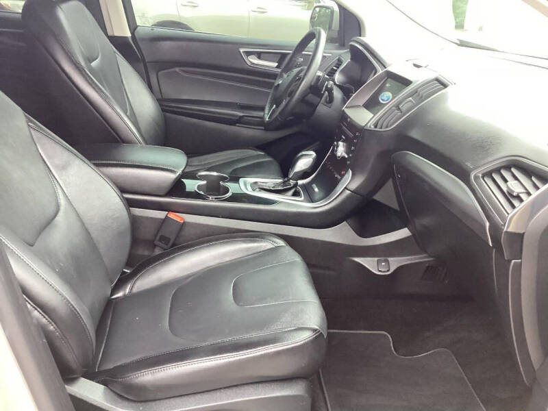 2018 Ford Edge Titanium