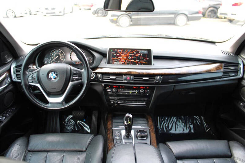 2015 BMW X5 xDrive50i