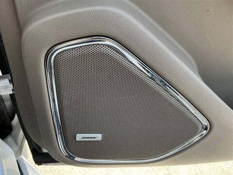 2017 GMC Yukon XL SLT