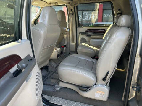 2004 Ford Excursion Limited