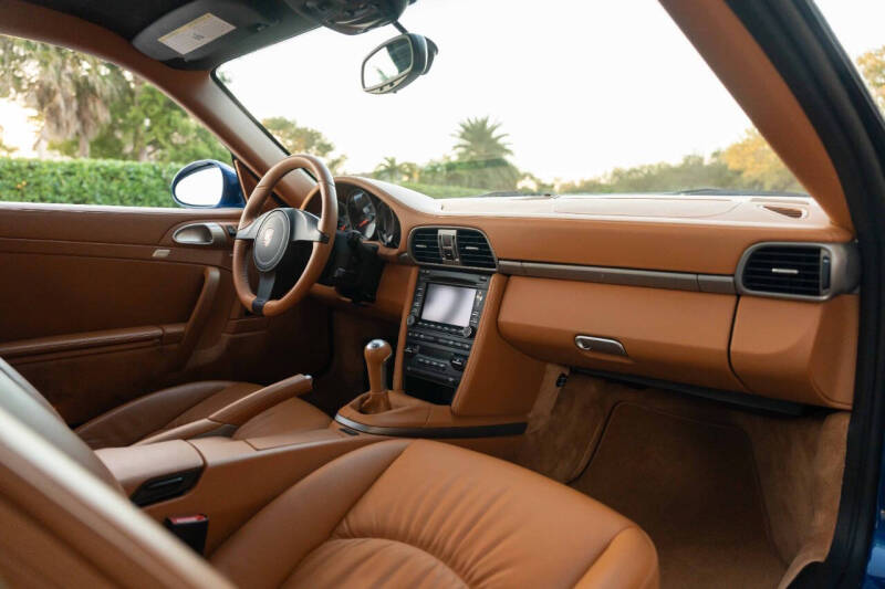 2011 Porsche 911 Carrera