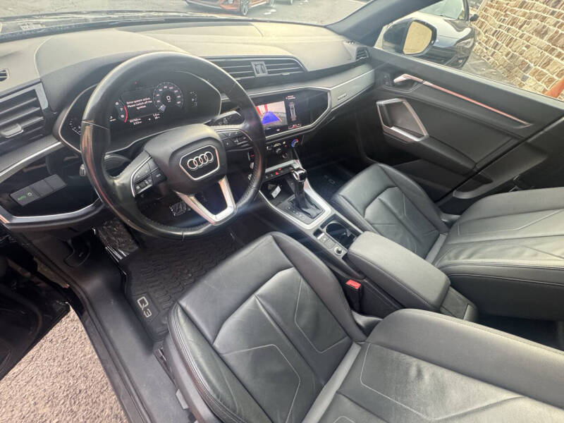 2020 Audi Q3 quattro Premium 45 TFSI