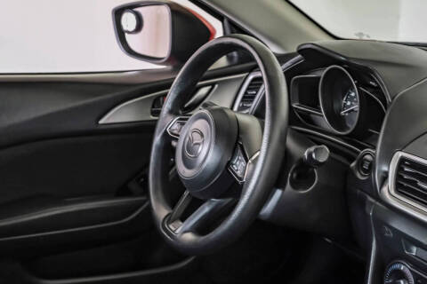 2017 Mazda MAZDA3 Sport