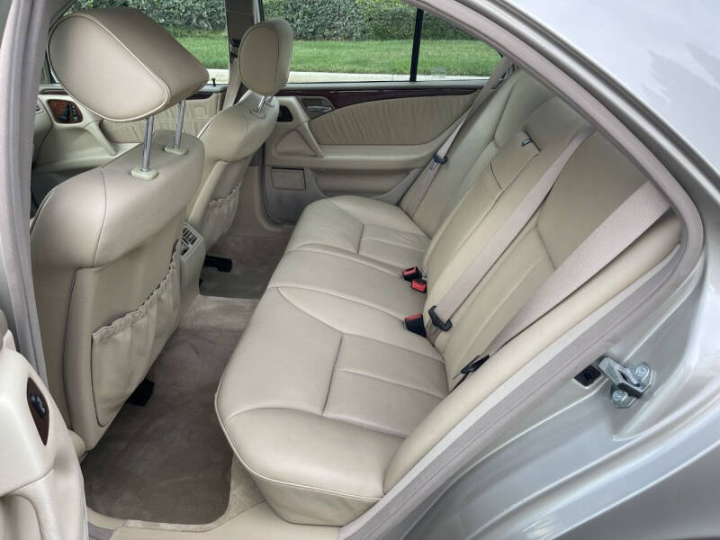 1998 Mercedes-Benz E-Class E 320