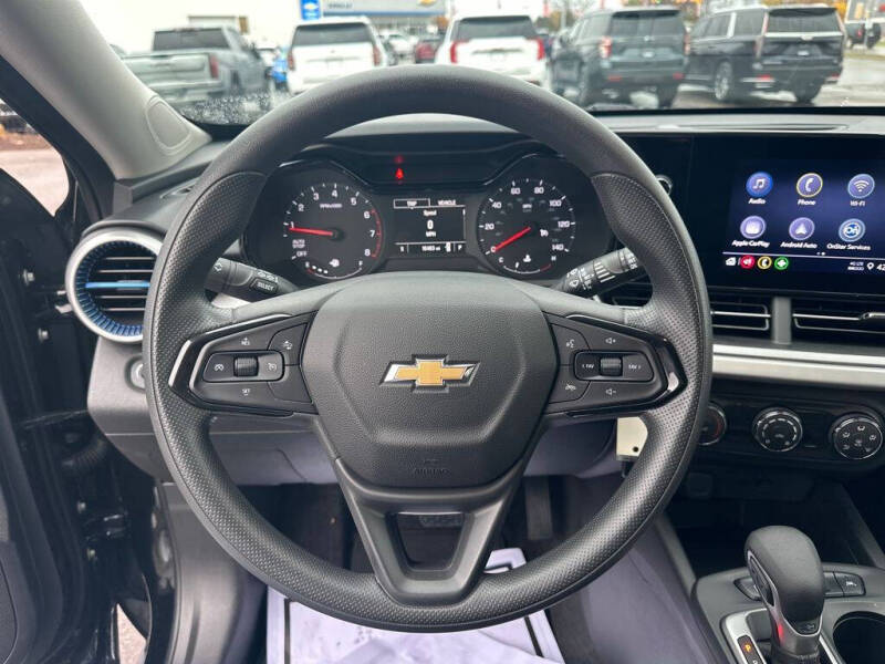 2024 Chevrolet Trax LS