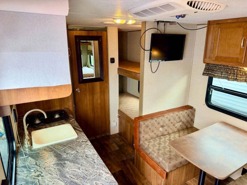 2017 Keystone RV Springdale Summerland