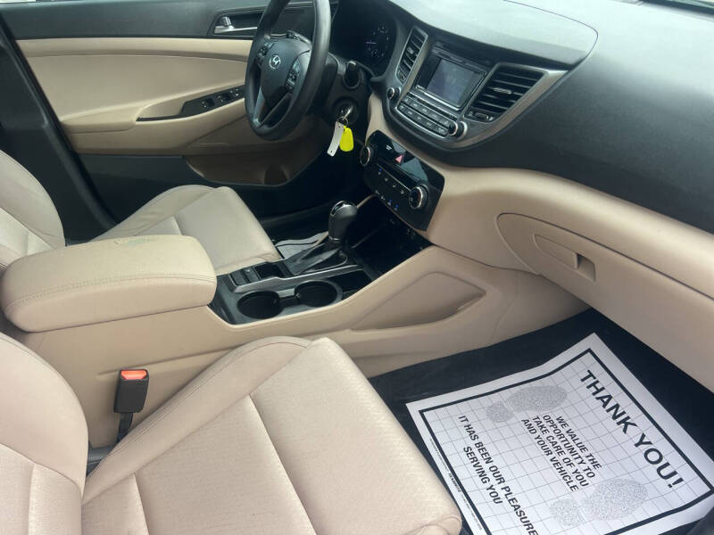 2017 Hyundai Tucson SE