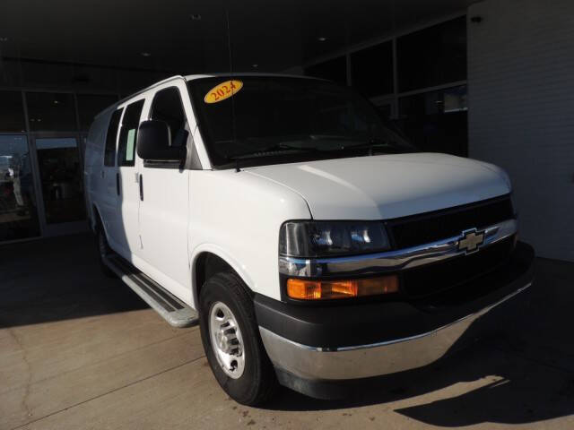 2024 Chevrolet Express 2500