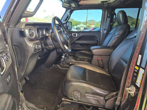 2020 Jeep Wrangler Unlimited Sahara Altitude