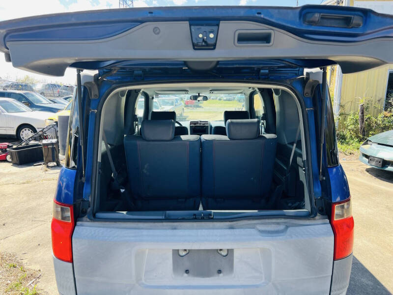 2004 Honda Element LX