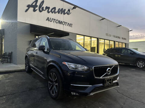 2016 Volvo XC90 T6 Momentum