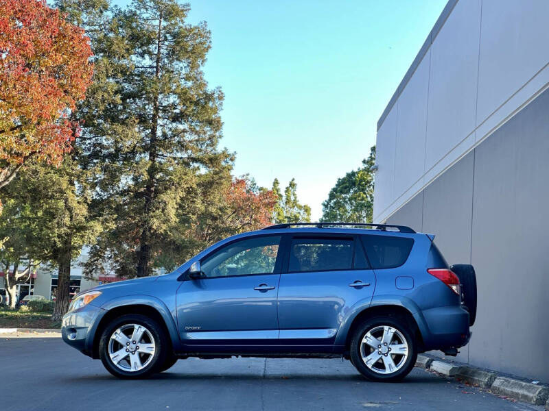 2008 Toyota RAV4 Sport