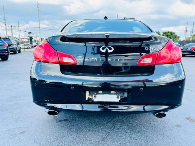 2010 INFINITI G37 Sedan for sale at NOVA AUTO SALES in Orlando, FL