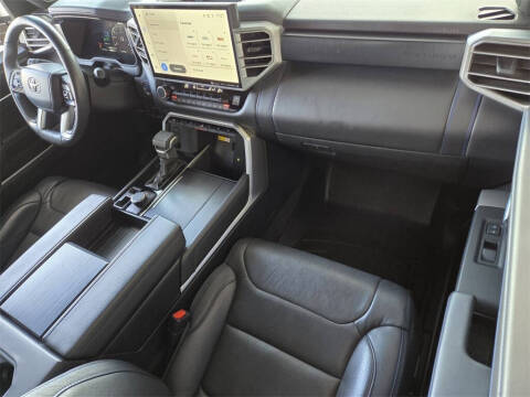 2024 Toyota Sequoia Capstone