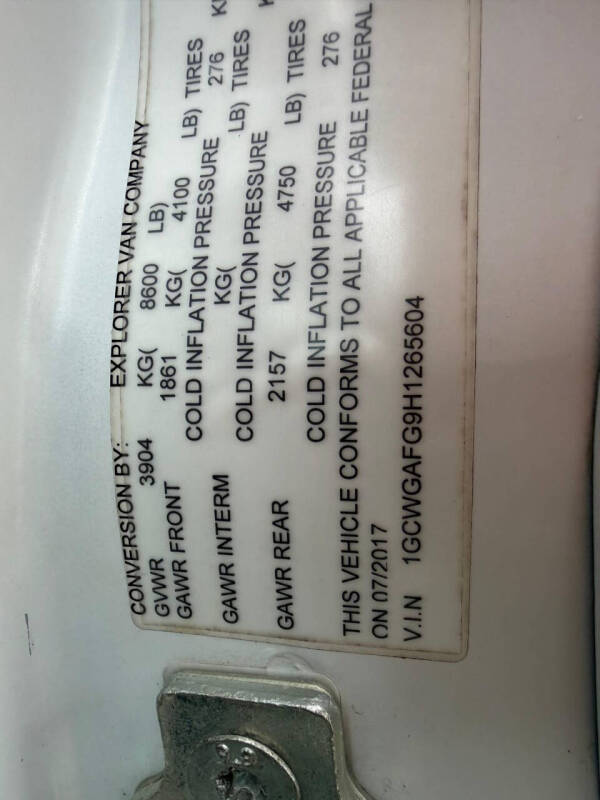 2017 Chevrolet Express 2500