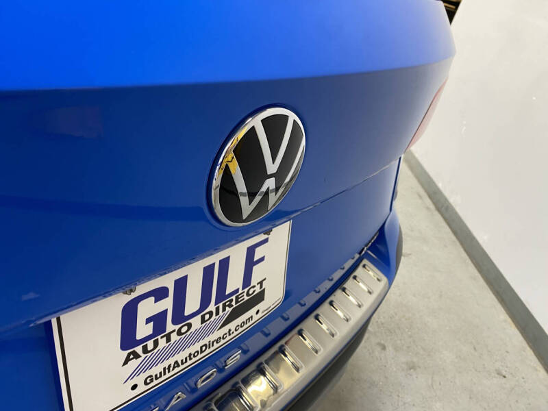 2024 Volkswagen Taos SEL 4Motion