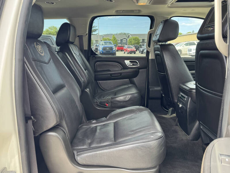 2014 Cadillac Escalade ESV Platinum