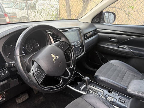 2019 Mitsubishi Outlander