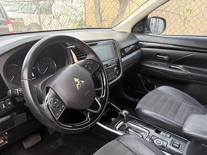 2019 Mitsubishi Outlander
