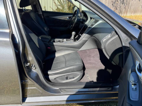 2014 Infiniti Q50 Premium