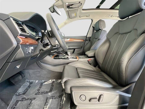 2021 Audi Q5 quattro Prestige 45 TFSI