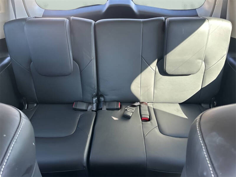 2023 Infiniti QX80 Premium Select