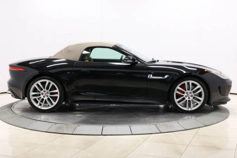 2014 Jaguar F-TYPE V8 S