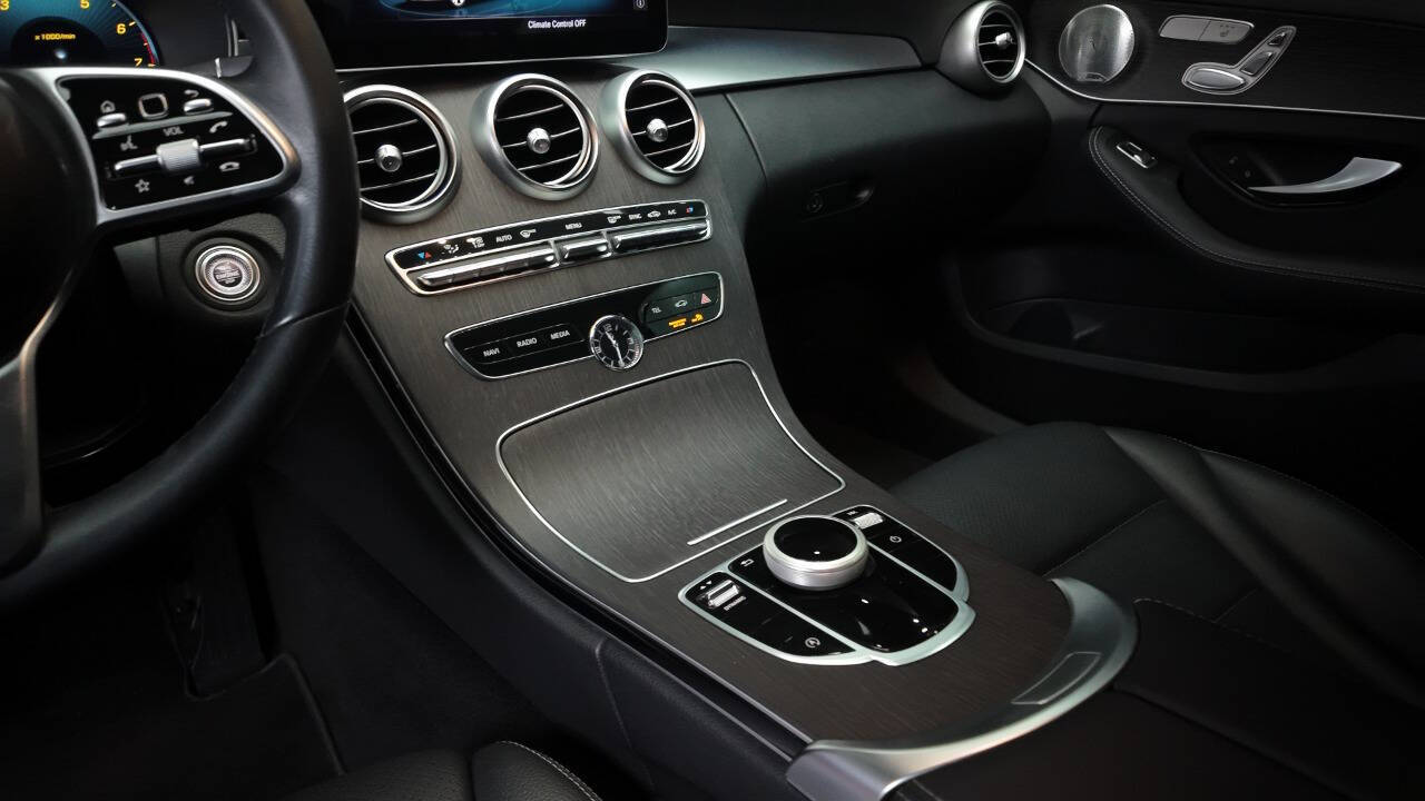 2021 Mercedes-Benz C-Class 30