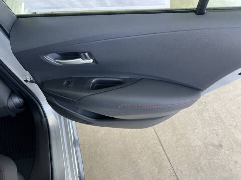 2025 Toyota Corolla Hybrid SE