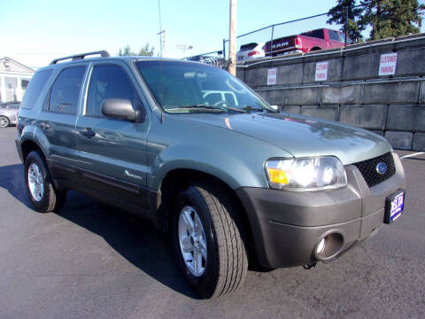 2007 Ford Escape Hybrid for sale at Delta Auto Sales in Milwaukie OR