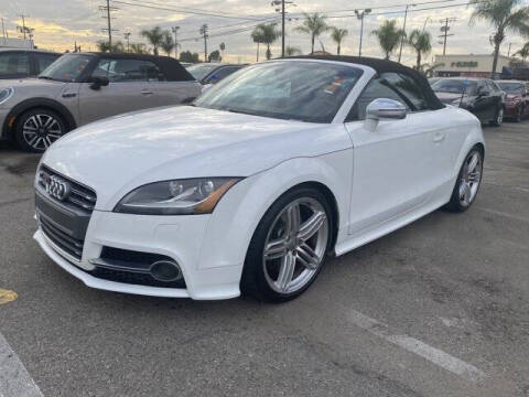 2011 Audi TTS 2.0T quattro Prestige