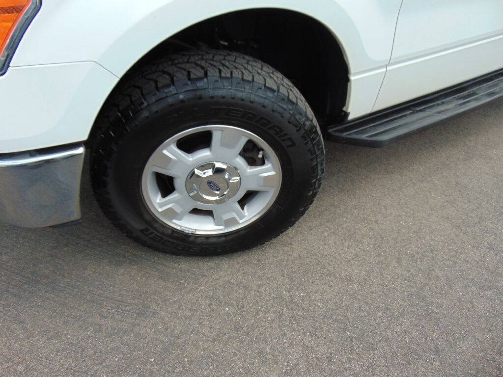 2009 Ford F-150 for sale at Avalanche Auto Sales in Denver, CO