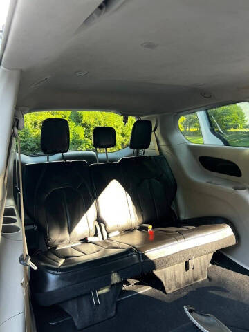 2021 Chrysler Voyager LXi