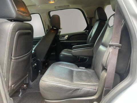 2013 Cadillac Escalade Platinum Edition