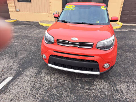 2018 Kia Soul +