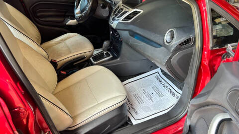 2011 Ford Fiesta SES