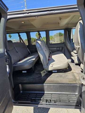 2017 Chevrolet Express LT 3500