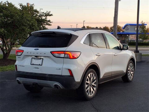 2020 Ford Escape Titanium