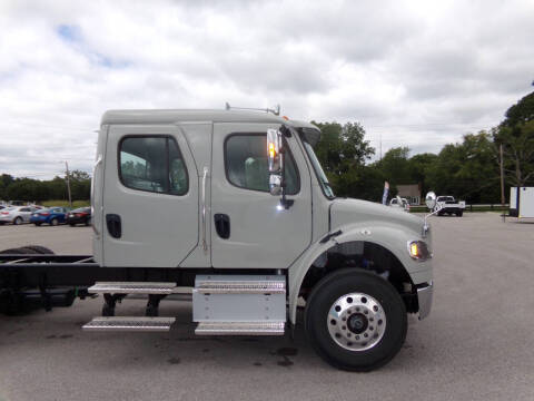 2024 Freightliner M2 106