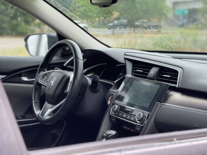 2017 Honda Civic Touring