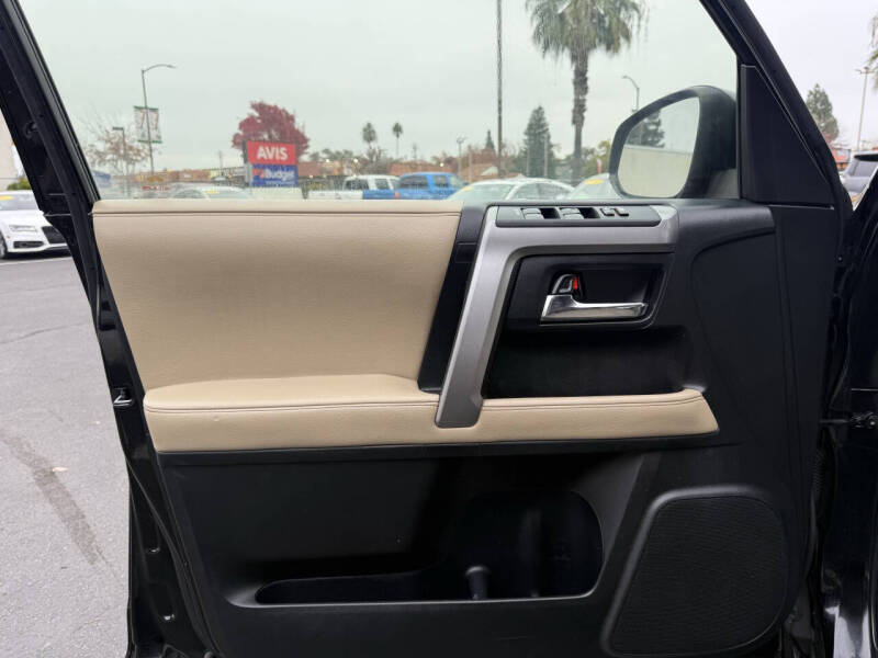 2018 Toyota 4Runner SR5 Premium