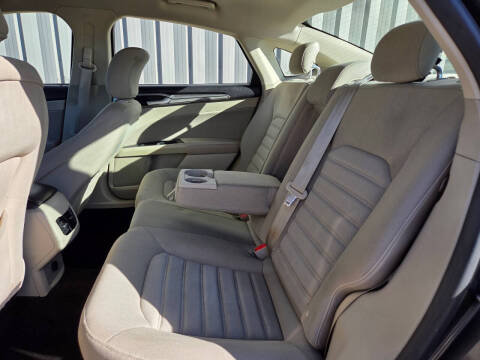 2019 Ford Fusion Hybrid SE