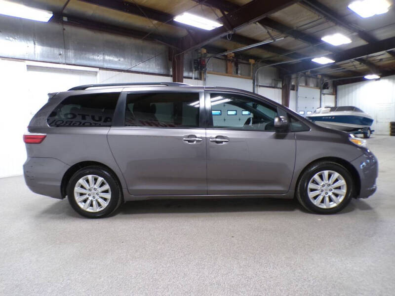 2015 Toyota Sienna